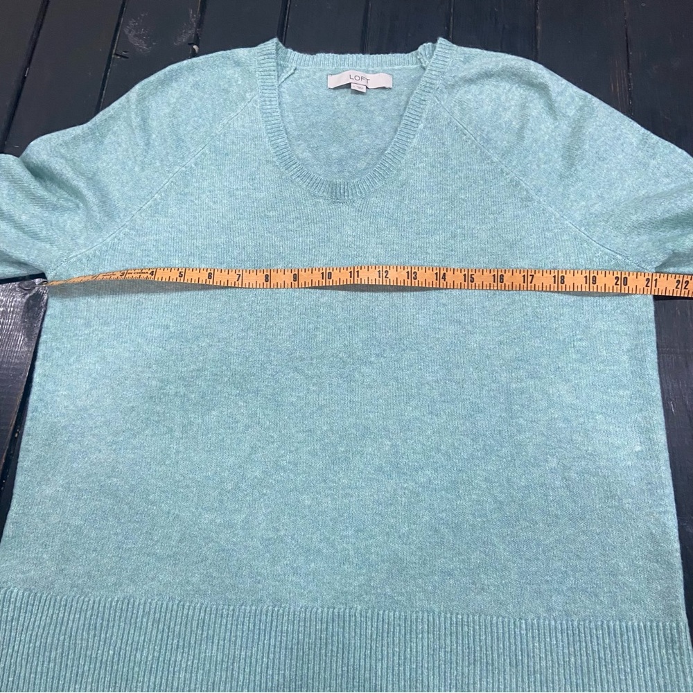 Ann Taylor Loft Women's Mint Green Crew Neck Kimono Sleeve Sweater Size L - Picture 6 of 6